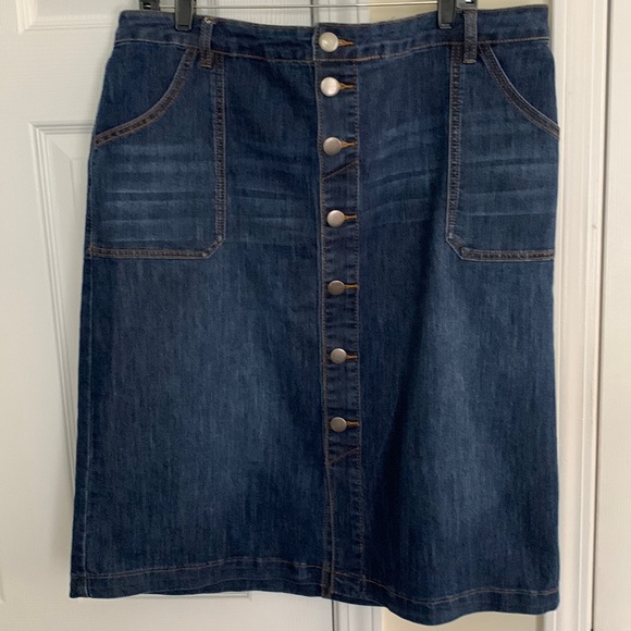 Avenue Dresses & Skirts - Blue Jean Denim Skirt